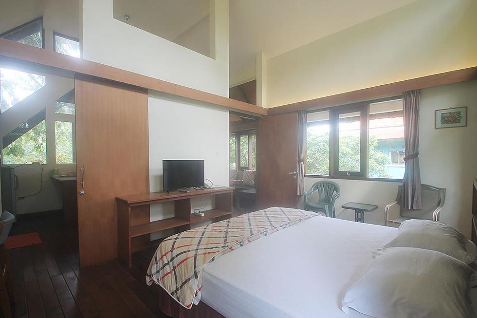 Hotel Villa Rawa Pening Pratama By Aparian Desa Desa Bandungan Exteriör bild