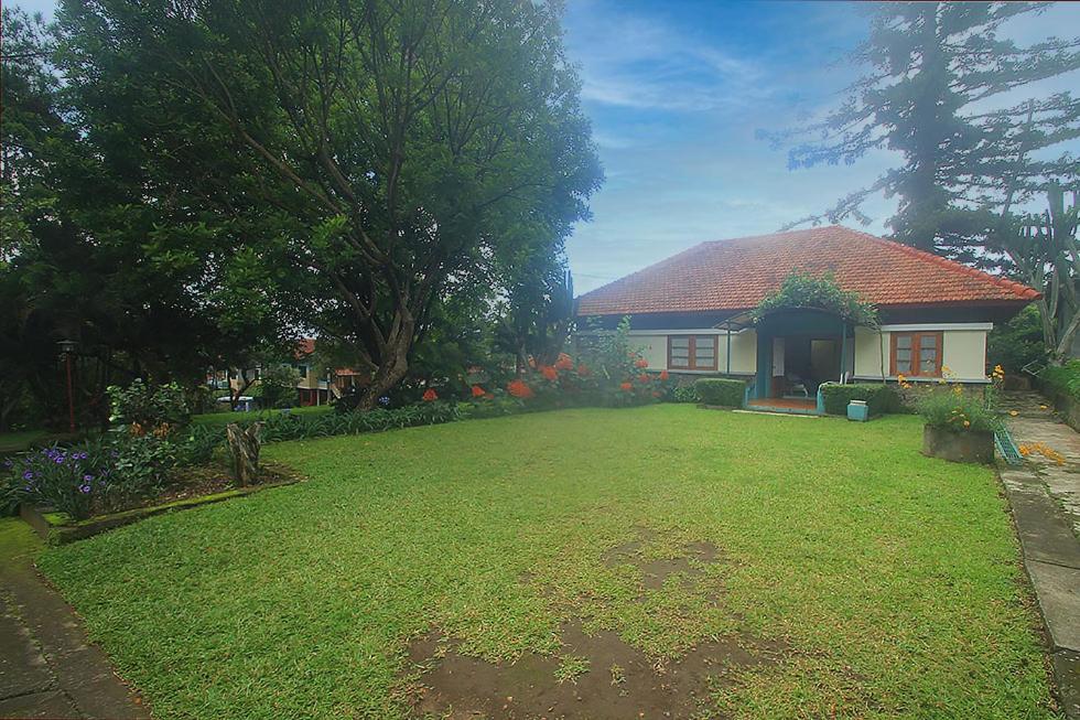 Hotel Villa Rawa Pening Pratama By Aparian Desa Desa Bandungan Exteriör bild