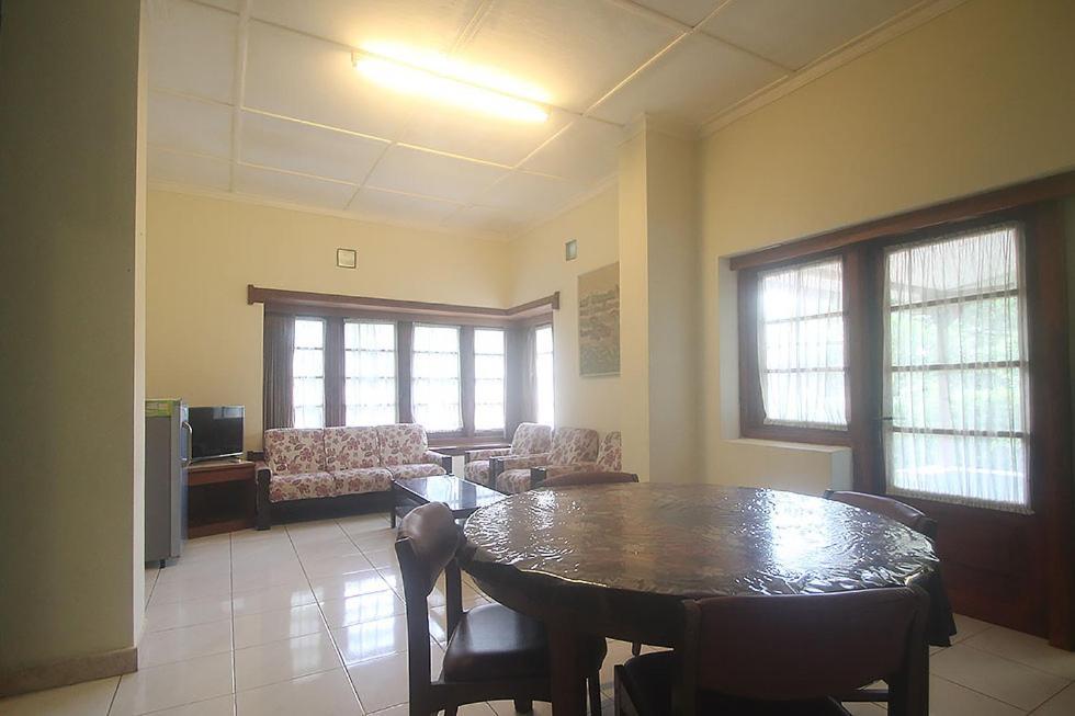 Hotel Villa Rawa Pening Pratama By Aparian Desa Desa Bandungan Exteriör bild