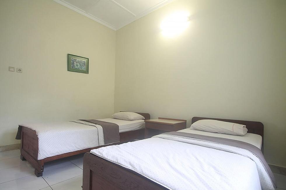 Hotel Villa Rawa Pening Pratama By Aparian Desa Desa Bandungan Exteriör bild