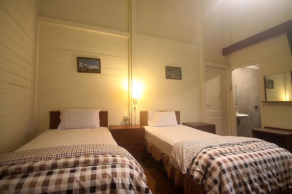 Hotel Villa Rawa Pening Pratama By Aparian Desa Desa Bandungan Exteriör bild
