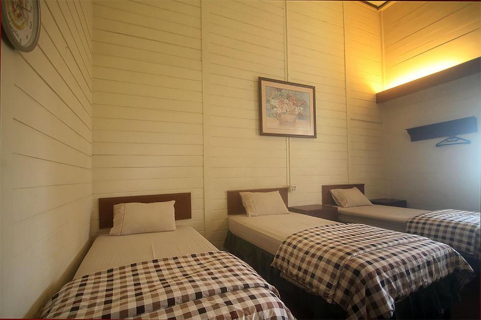 Hotel Villa Rawa Pening Pratama By Aparian Desa Desa Bandungan Exteriör bild