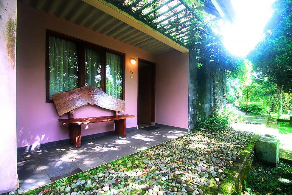 Hotel Villa Rawa Pening Pratama By Aparian Desa Desa Bandungan Exteriör bild